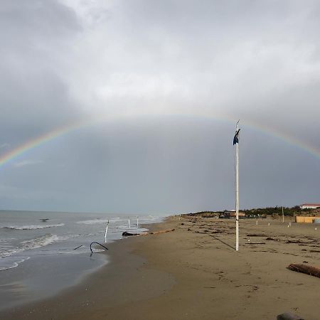 Appartamento 9 Residance Piviere กาลัมโบรเน ภายนอก รูปภาพ