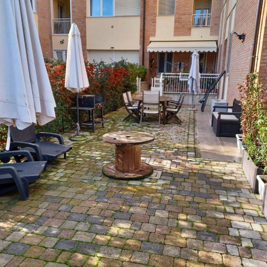 Appartamento 9 Residance Piviere กาลัมโบรเน ภายนอก รูปภาพ
